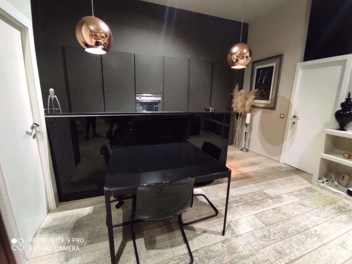 Habitacion Y Bano En Planta Independiente En Centro De Sevilla Экстерьер фото